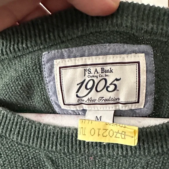 Jos. A. Bank Dark Green Crewneck Sweater - Picture 3 of 8